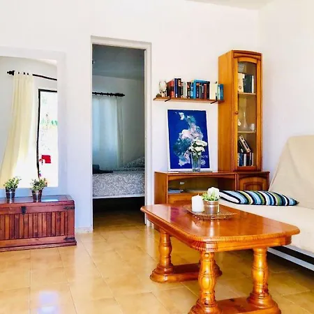 Apartment Alessandra Only 200M From Playa Grande Apartamento